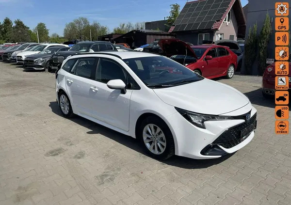 toyota śląskie Toyota Corolla cena 65900 przebieg: 6100, rok produkcji 2024 z Woźniki